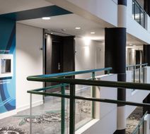 PARKROYAL Darling Harbour Lobby