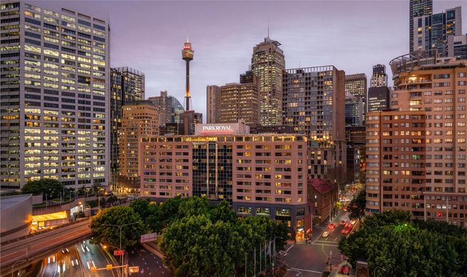 PARKROYAL Darling Harbour Exterior