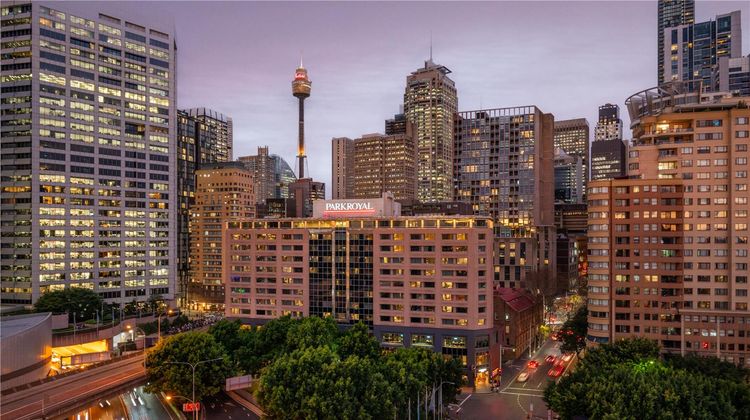PARKROYAL Darling Harbour Exterior
