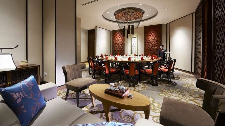 <b>Parkroyal Yangon Restaurant</b>. Images powered by <a href="https://iceportal.shijigroup.com/" title="IcePortal" target="_blank">IcePortal</a>.