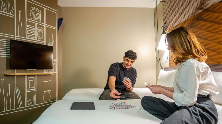 <b>Hotel ibis Bordeaux Centre Gare St Jean Room</b>. Images powered by <a href="https://iceportal.shijigroup.com/" title="IcePortal" target="_blank">IcePortal</a>.