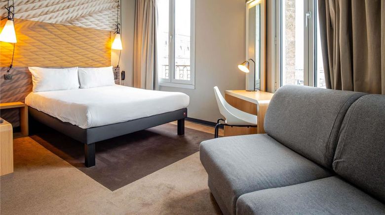 <b>Hotel ibis Bordeaux Centre Gare St Jean Room</b>. Images powered by <a href="https://iceportal.shijigroup.com/" title="IcePortal" target="_blank">IcePortal</a>.
