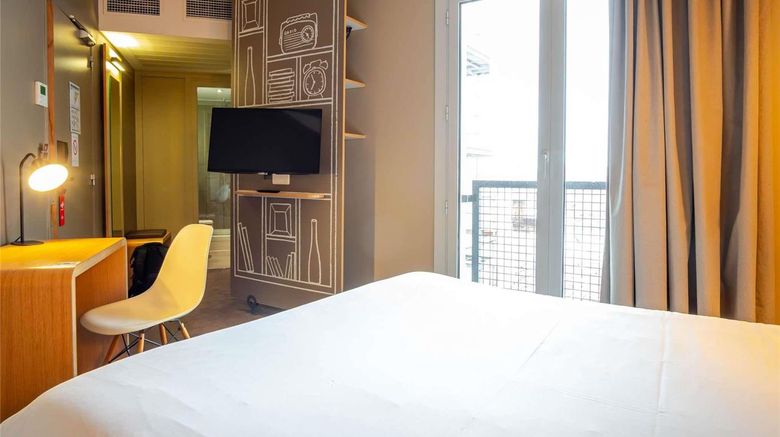 <b>Hotel ibis Bordeaux Centre Gare St Jean Room</b>. Images powered by <a href="https://iceportal.shijigroup.com/" title="IcePortal" target="_blank">IcePortal</a>.