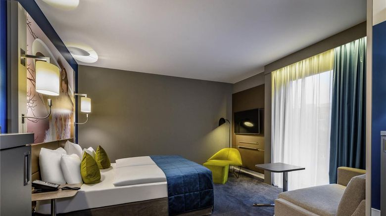 <b>Mercure Berlin Wittenbergplatz Room</b>. Images powered by <a href="https://iceportal.shijigroup.com/" title="IcePortal" target="_blank">IcePortal</a>.