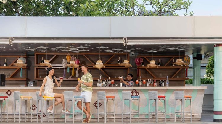 Mercure Bangkok Sukhumvit 11 Exterior