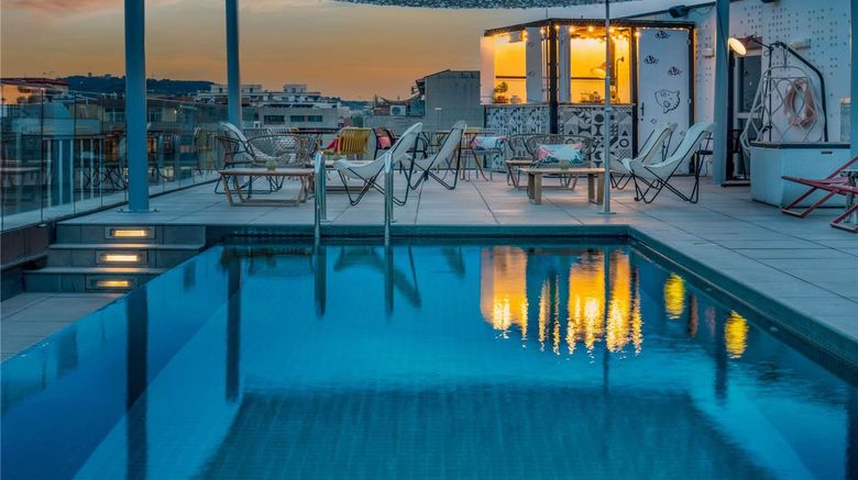 <b>Ibis Styles Barcelona City Bogatell Pool</b>. Images powered by <a href="https://iceportal.shijigroup.com/" title="IcePortal" target="_blank">IcePortal</a>.
