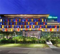 Ibis Styles Batam Nagoya Exterior