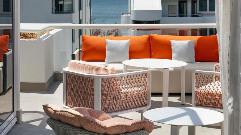 <b>Elysium Noosa Resort Exterior</b>. Images powered by <a href="https://iceportal.shijigroup.com/" title="IcePortal" target="_blank">IcePortal</a>.