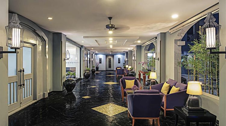 Mercure Yangon Kaba Aye Exterior