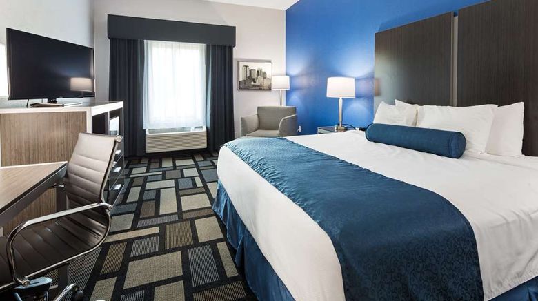 <b>Best Western Plus Birmingham Inn &Suites Room</b>. Images powered by <a href="https://iceportal.shijigroup.com/" title="IcePortal" target="_blank">IcePortal</a>.