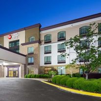 Best Western Plus Birmingham Inn &Suites