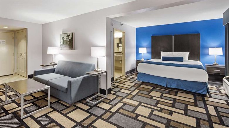 <b>Best Western Plus Birmingham Inn &Suites Room</b>. Images powered by <a href="https://iceportal.shijigroup.com/" title="IcePortal" target="_blank">IcePortal</a>.