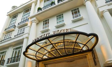 Apricot Hotel