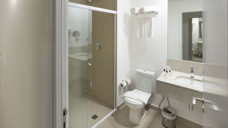 <b>Ramada Hotel Aeroporto Viracopos Room</b>. Images powered by <a href="https://iceportal.shijigroup.com/" title="IcePortal" target="_blank">IcePortal</a>.
