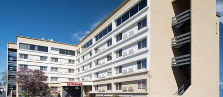Ramada Downtown Spokane Exterior