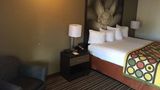 Super 8 Monroe Room