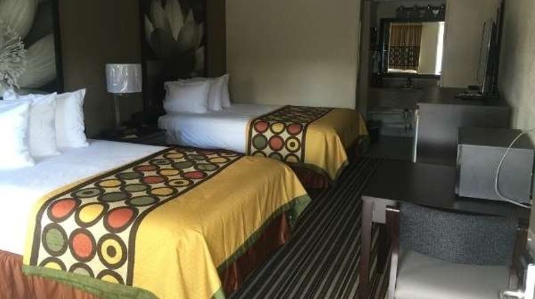 <b>Super 8 Monroe Room</b>. Images powered by <a href="https://iceportal.shijigroup.com/" title="IcePortal" target="_blank">IcePortal</a>.