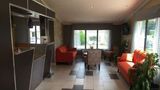 Super 8 Monroe Lobby