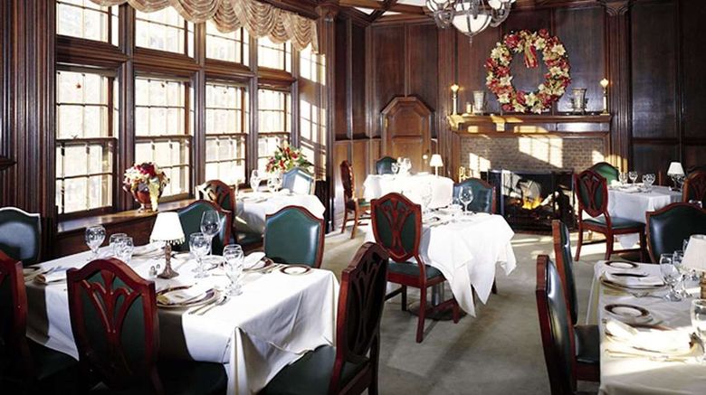 <b>Castle Hill Resort & Spa Restaurant</b>. Images powered by <a href="https://iceportal.shijigroup.com/" title="IcePortal" target="_blank">IcePortal</a>.