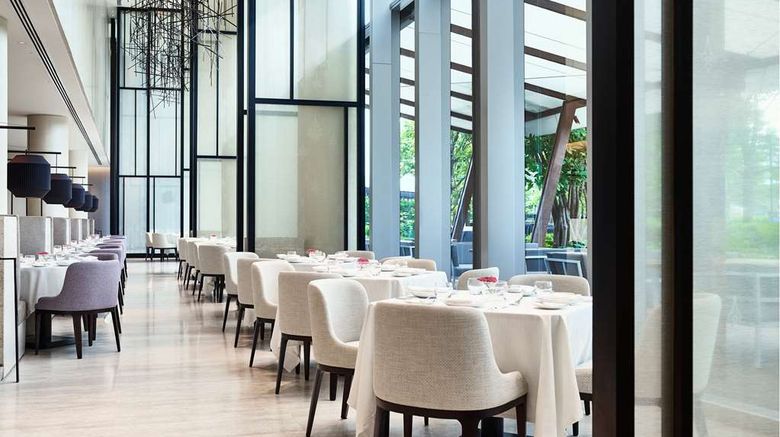 <b>Park Hyatt Bangkok Restaurant</b>. Images powered by <a href="https://iceportal.shijigroup.com/" title="IcePortal" target="_blank">IcePortal</a>.