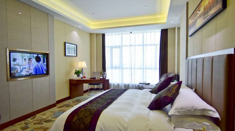 Ramada Plaza Changsha East Room