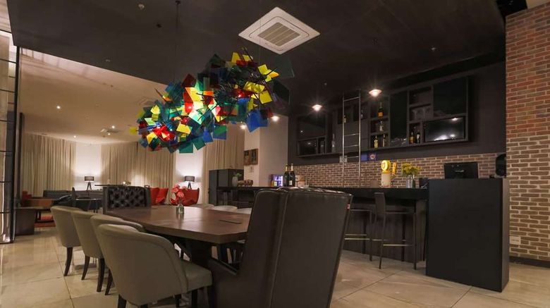 <b>Tryp By Wyndham Ribeirao Preto Lobby</b>. Images powered by <a href="https://iceportal.shijigroup.com/" title="IcePortal" target="_blank">IcePortal</a>.