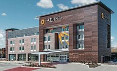 La Quinta Inn & Sts Grand Prairie North