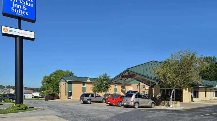 Americas Best Value Inn Exterior
