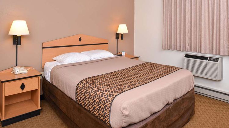 Americas Best Value Inn Suite