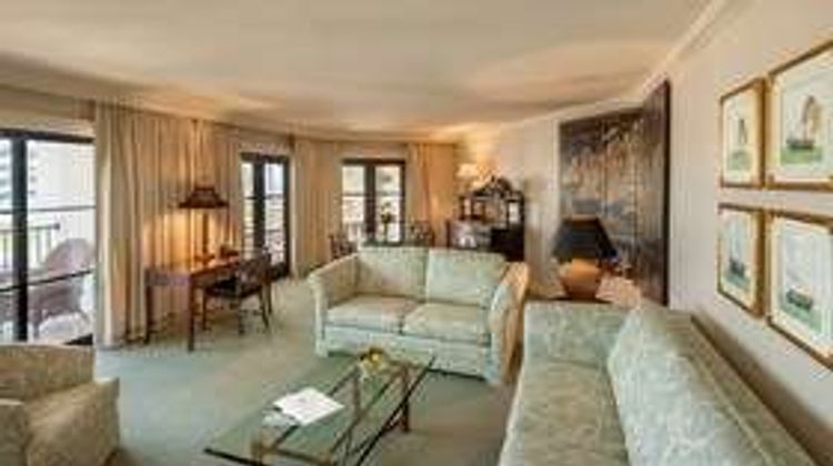 Santa Barbara Inn Room