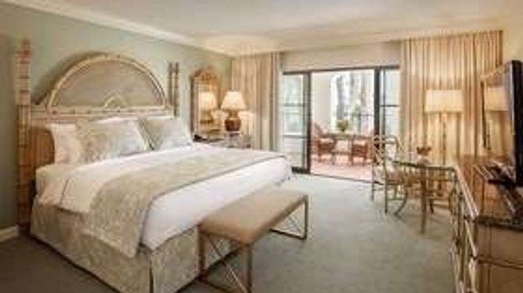 Santa Barbara Inn Room