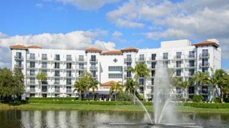 <b>Inn at Pelican Bay Exterior</b>. Images powered by <a href="https://iceportal.shijigroup.com/" title="IcePortal" target="_blank">IcePortal</a>.