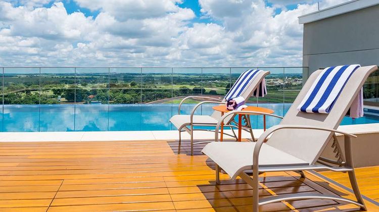 Hyatt Place Sao Jose do Rio Preto Pool