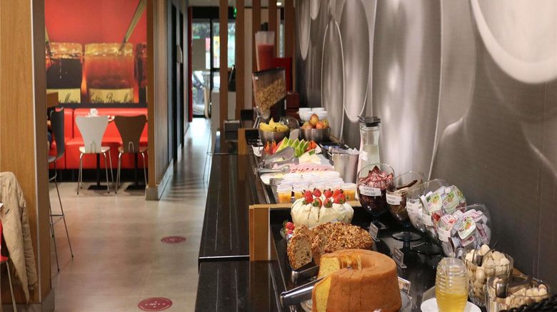 <b>Ibis Catalao Restaurant</b>. Images powered by <a href="https://iceportal.shijigroup.com/" title="IcePortal" target="_blank">IcePortal</a>.