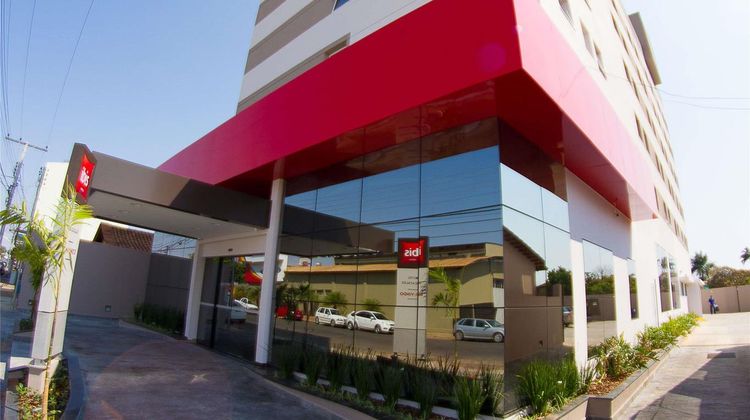 Ibis Catalao Exterior