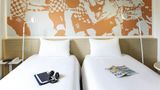Ibis Styles Toulouse Nord Sesquieres Room