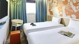 Ibis Styles Toulouse Nord Sesquieres Room