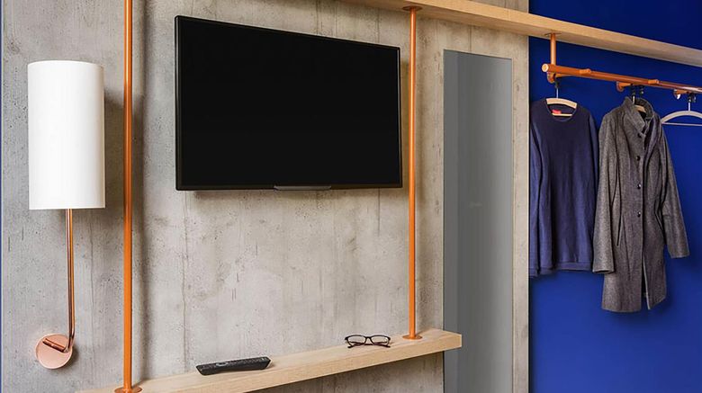 <b>Ibis Budget Amsterdam South Room</b>. Images powered by <a href="https://iceportal.shijigroup.com/" title="IcePortal" target="_blank">IcePortal</a>.