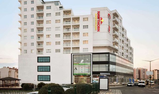 Hawthorn Suites By Wyndham Cerkezkoy Exterior