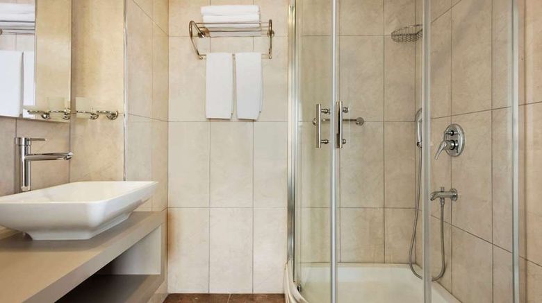 <b>Hawthorn Suites By Wyndham Cerkezkoy Room</b>. Images powered by <a href="https://iceportal.shijigroup.com/" title="IcePortal" target="_blank">IcePortal</a>.