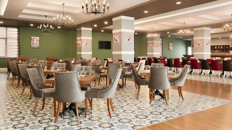 <b>Hawthorn Suites By Wyndham Cerkezkoy Restaurant</b>. Images powered by <a href="https://iceportal.shijigroup.com/" title="IcePortal" target="_blank">IcePortal</a>.