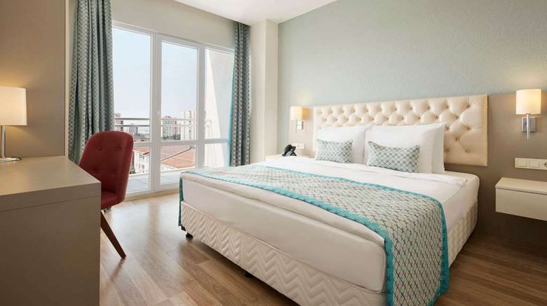 <b>Hawthorn Suites By Wyndham Cerkezkoy Suite</b>. Images powered by <a href="https://iceportal.shijigroup.com/" title="IcePortal" target="_blank">IcePortal</a>.