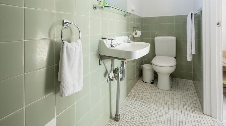 <b>Emerald Star, a Nightcap Hotel Room</b>. Images powered by <a href="https://iceportal.shijigroup.com/" title="IcePortal" target="_blank">IcePortal</a>.