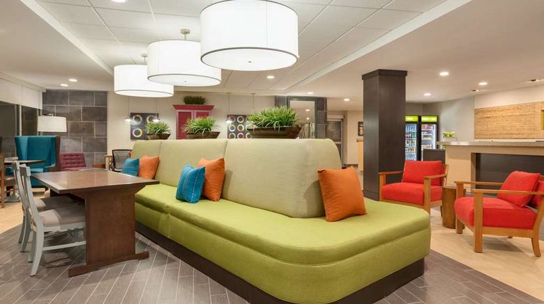 <b>Home2 Suites by Hilton Gillette Lobby</b>. Images powered by <a href="https://iceportal.shijigroup.com/" title="IcePortal" target="_blank">IcePortal</a>.