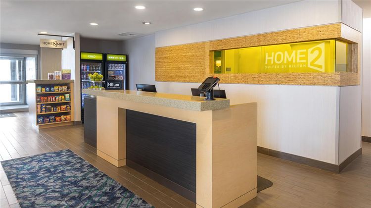 Home2 Suites by Hilton Gillette Lobby