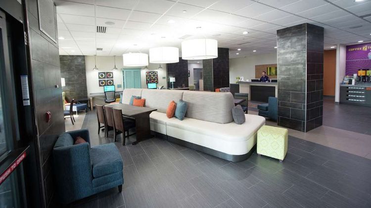 Home2 Suites by Hilton Tulsa Hills Lobby