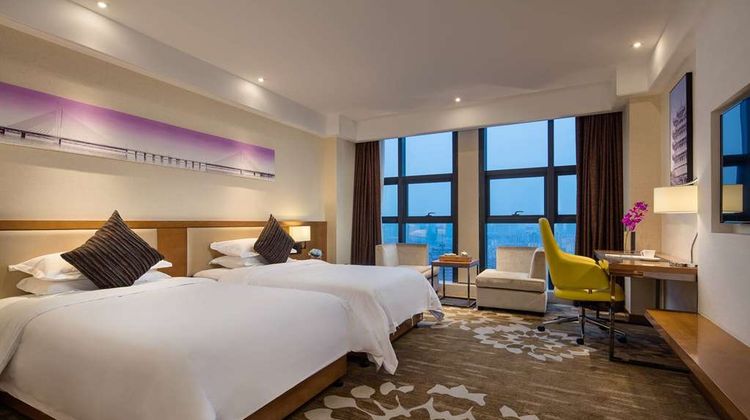 Ramada Encore by Wyndham Wuhan Room