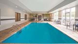 <b>La Quinta Inn & Suites Cleveland Pool</b>. Images powered by <a href="https://iceportal.shijigroup.com/" title="IcePortal" target="_blank">IcePortal</a>.