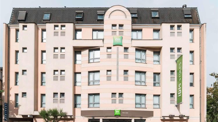 Hotel Ibis Styles Vichy Centre Exterior