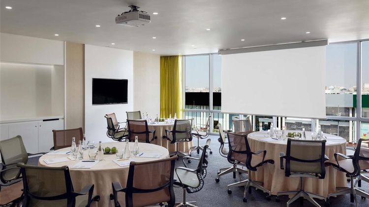 Novotel Jeddah Tahlia Street Meeting